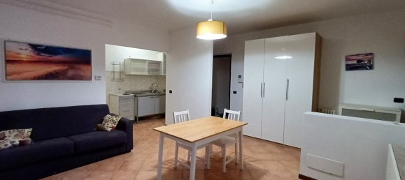 Studio in Trezzano sul Naviglio, Italy No. 330324 8