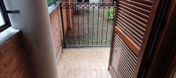 Studio in Trezzano sul Naviglio, Italy No. 330324 2