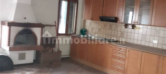 Casa de 3 dormitorios en Concordia sulla Secchia, Italy No. 155218 4