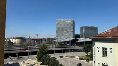 5 rooms Apartment in Favoriten, Austria No. 133581