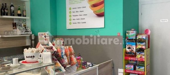 1 room Commercial property in Monza, Italy No. 105677 2