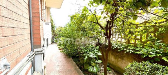 1 bedroom Apartment in Rome, Italy No. 375469 12