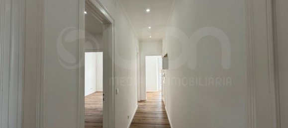 Квартира с 2 спальнями в Лиссабон, Португалия № 120881 9