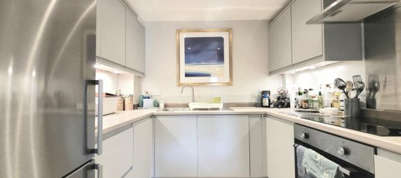 1 bedroom Apartment in Watford, United Kingdom No. 6121 3