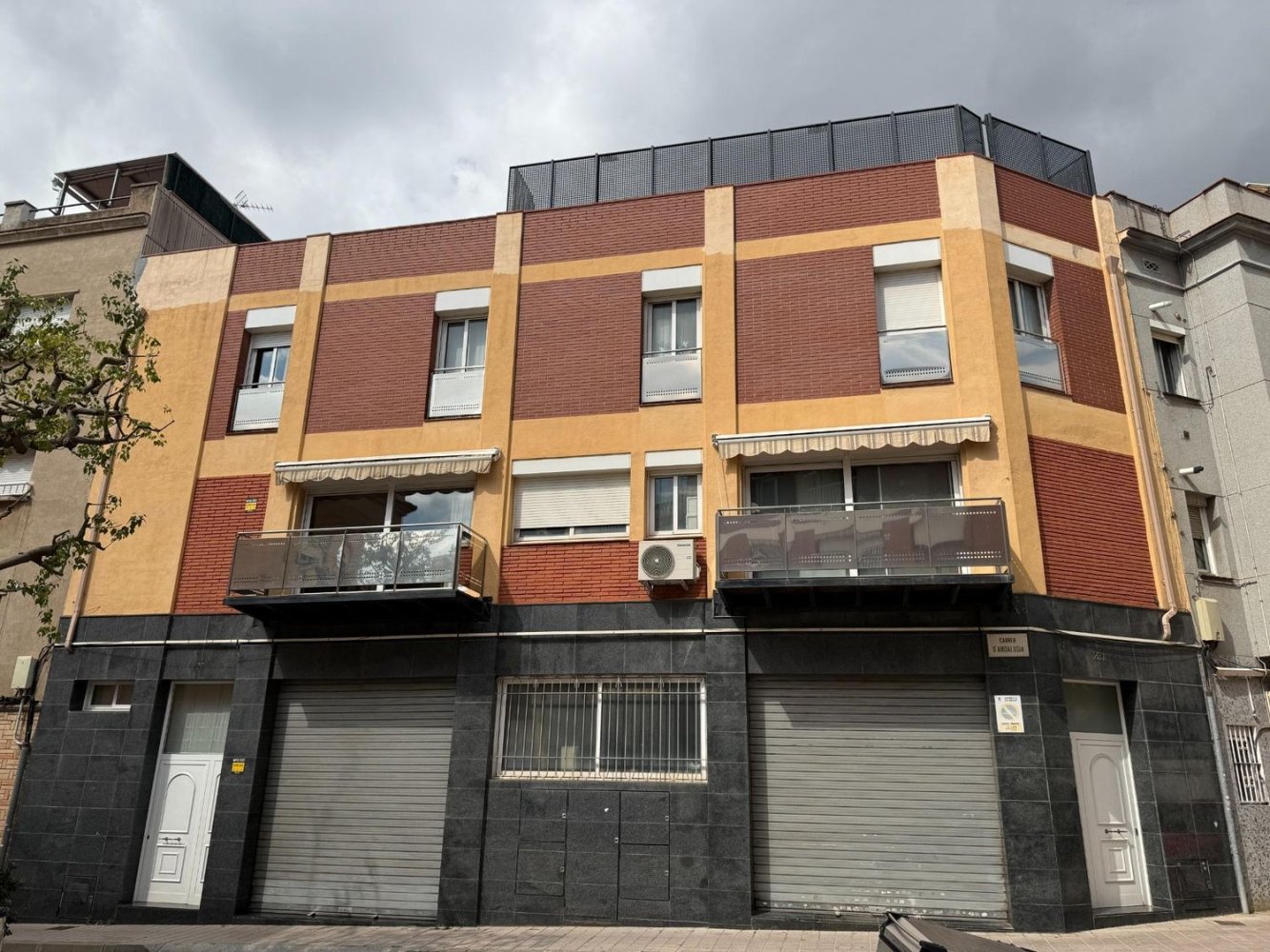 5 bedrooms House in Sant Joan Despi, Spain No. 72169