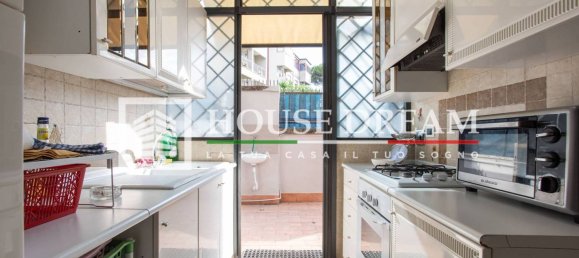 2 bedrooms Apartment in Rome, Italy No. 287357 20