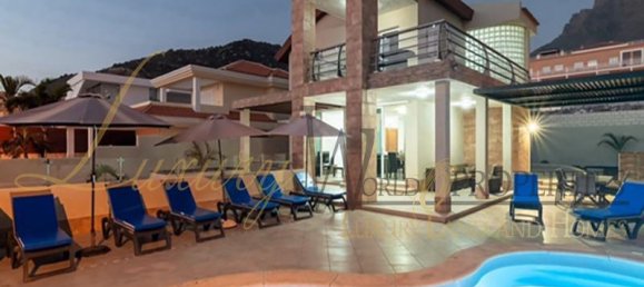 4 Schlafzimmer Villa in Adeje, Spain, Nr. 26214 2