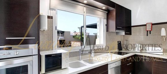 4 Schlafzimmer Villa in Adeje, Spain, Nr. 26214 8