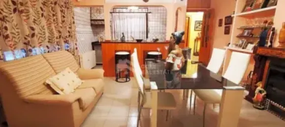 Дом с 4 спальнями в Фуэнте-Энкаррос, Испания № 138196 24