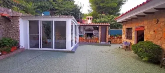 Дом с 4 спальнями в Фуэнте-Энкаррос, Испания № 138196 10