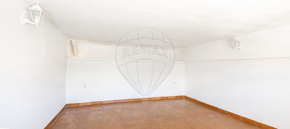 2 bedrooms House in Caldas da Rainha, Portugal No. 29723 46