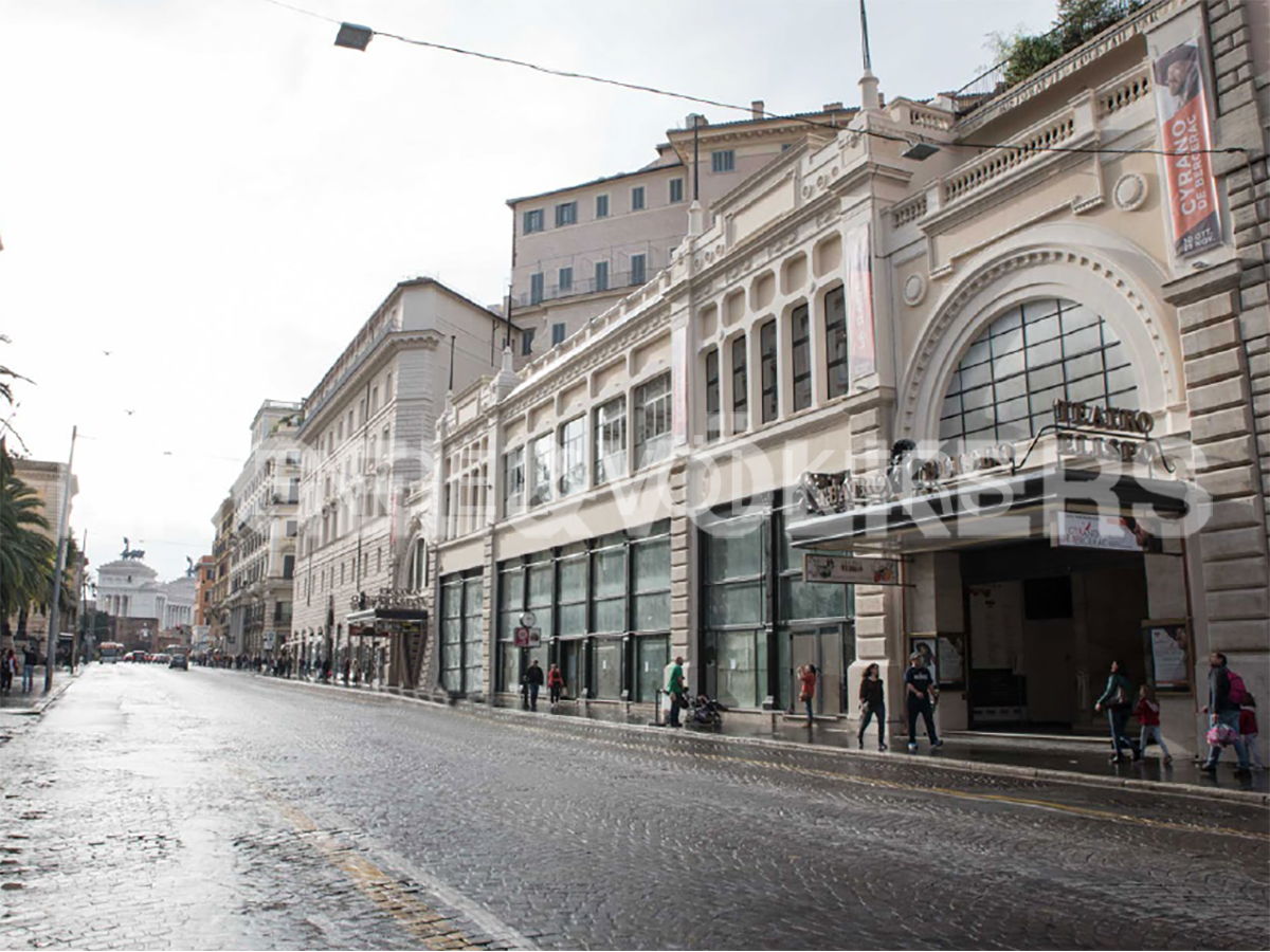 Edificio de 60 habitaciónes en Rome, Italy No. 126388