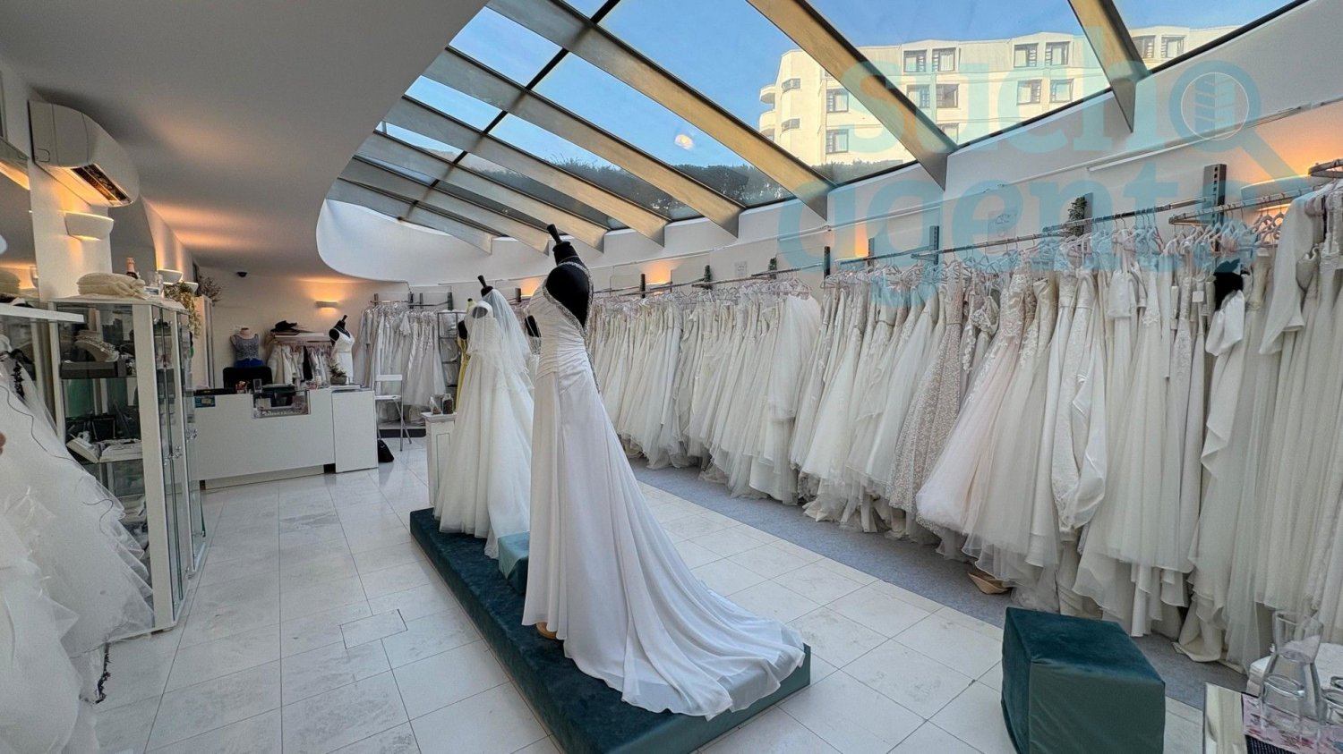 130m² Commercial property in Wels, Austria No. 216672