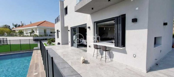 4 Schlafzimmer Gewerbliche Immobilie in Parekklisia, Cyprus, Nr. 18518 16