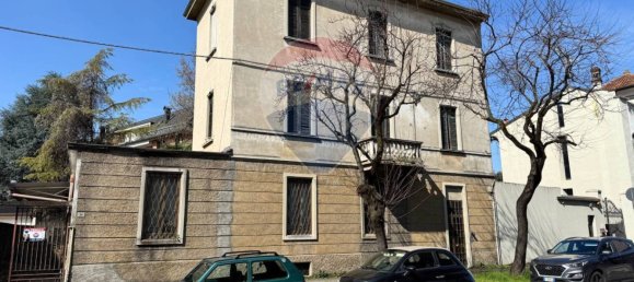 Casa de 4 dormitorios en Busto Arsizio, Italy No. 97313 6