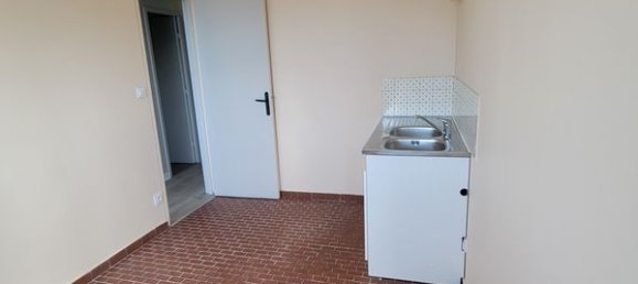 Apartamento de 3 dormitorios en Le Havre, France No. 362017 4