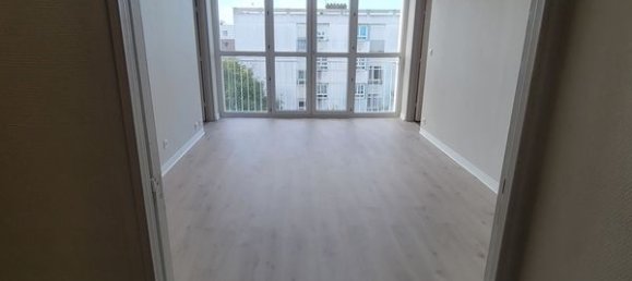 Apartamento de 3 dormitorios en Le Havre, France No. 362017 3