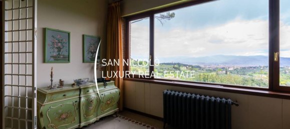 5 bedrooms Villa in Florence, Italy No. 196432 20