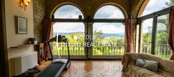 5 bedrooms Villa in Florence, Italy No. 196432 23