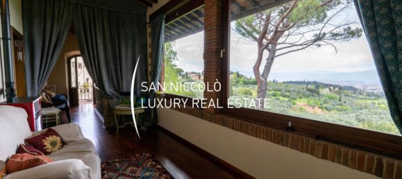 5 bedrooms Villa in Florence, Italy No. 196432 13