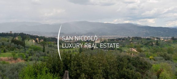 5 bedrooms Villa in Florence, Italy No. 196432 11