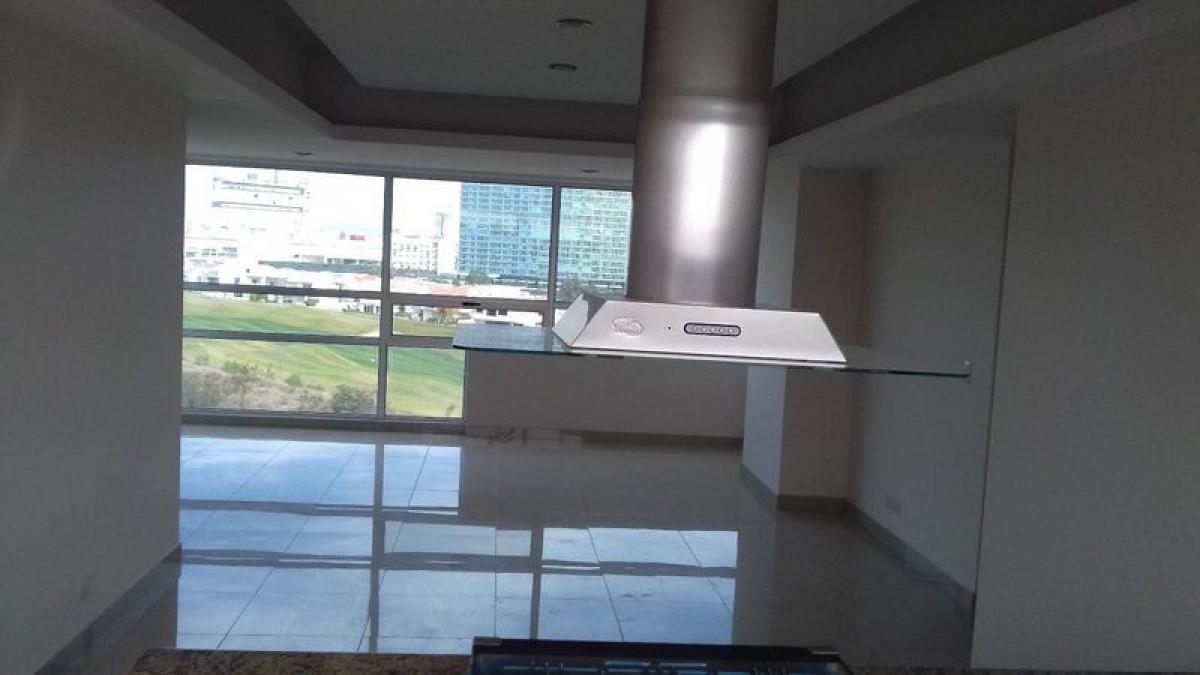 3 bedrooms Apartment in Puebla, Mexico No. 146574