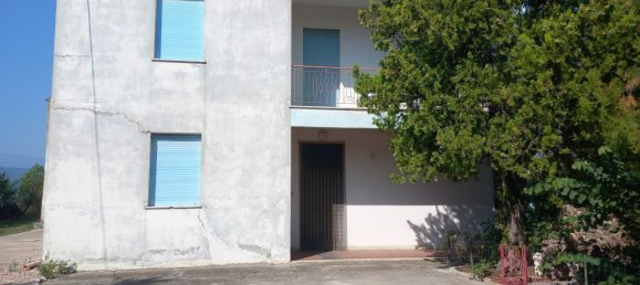 Casa de 7 divisões em Casalincontrada, Italy N.º 207068 4