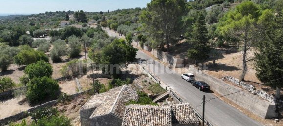 3 bedrooms House in Modica, Italy No. 350871 25