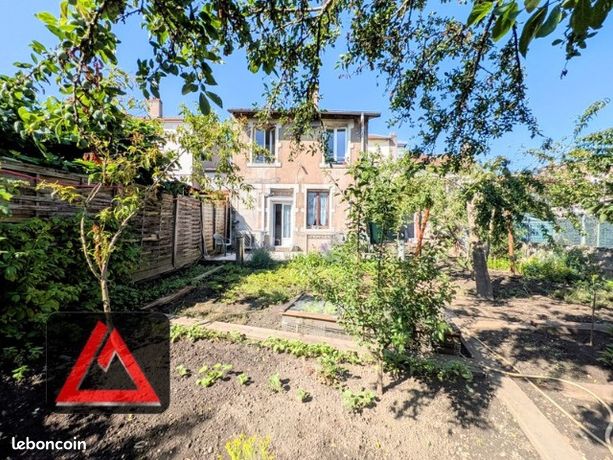 Edificio en Jarville-la-Malgrange, France 135 m² No. 315138