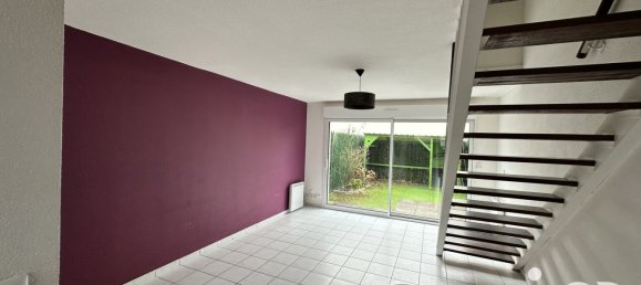 2 bedrooms House in Joue-les-Tours, France No. 73377 25