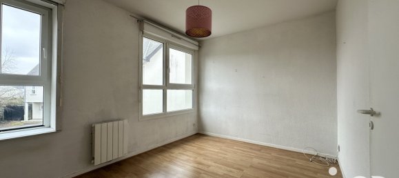 2 bedrooms House in Joue-les-Tours, France No. 73377 16