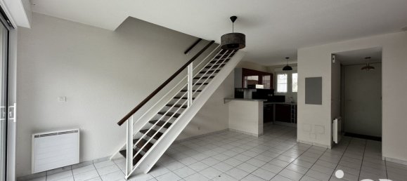 2 bedrooms House in Joue-les-Tours, France No. 73377 22