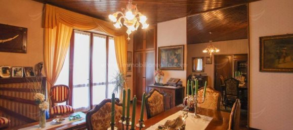 5 rooms Villa in Cameri, Italy No. 31931 5
