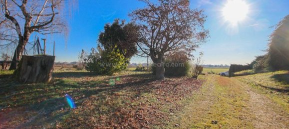 5 rooms Villa in Cameri, Italy No. 31931 32