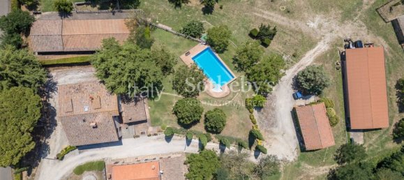 5 bedrooms House in Ficulle, Italy No. 305804 30