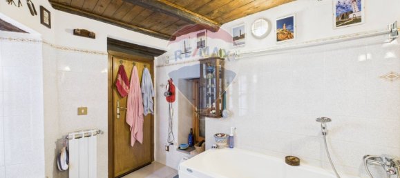 4 bedrooms Apartment in Mazzano Romano, Italy No. 313741 15