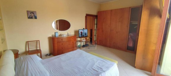 3-Zimmer Haus in Pomigliano d'Arco, Italy, Nr. 25630 11