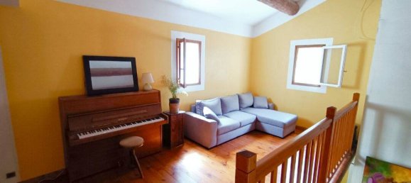  Castillos de 5 dormitorios en Lauris, France No. 326527 7