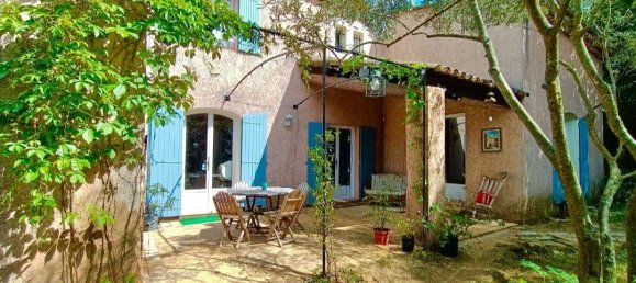  Castillos de 5 dormitorios en Lauris, France No. 326527 2