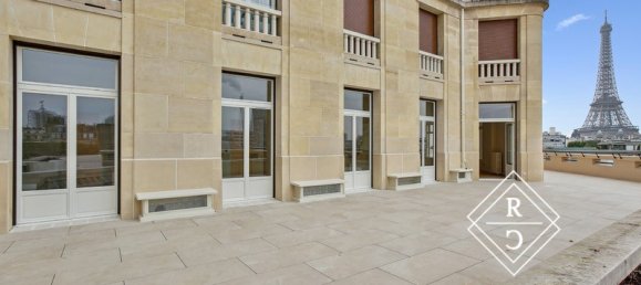 2 bedrooms Apartment in Paris, France No. 167894 3