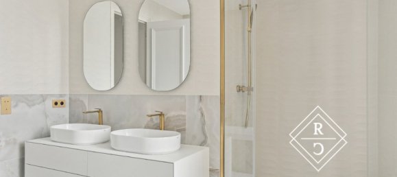 2 bedrooms Apartment in Paris, France No. 167894 11