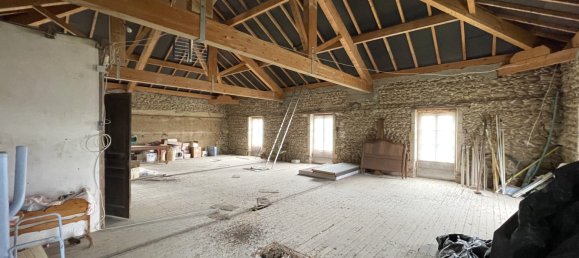 6 bedrooms House in Hauterives, France No. 242275 6