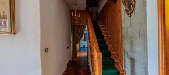 5غرفة فيلا في Gallicano, Italy رقم 167783 20