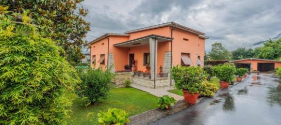 5غرفة فيلا في Gallicano, Italy رقم 167783 9