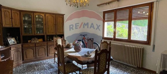 3 bedrooms Villa in Bagni di Lucca, Italy No. 48510 7