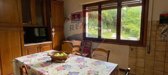 3 bedrooms Villa in Bagni di Lucca, Italy No. 48510 4