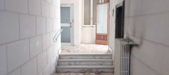 3 bedrooms House in Lissone, Italy No. 316896 14