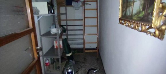 3 bedrooms House in Lissone, Italy No. 316896 2