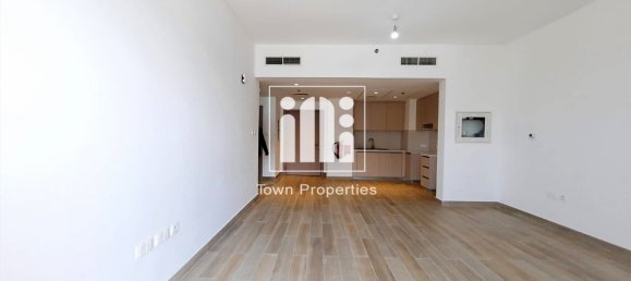 1 bedroom Apartment in WATER'S EDGE, Yas Island, UAE No. 61258 17