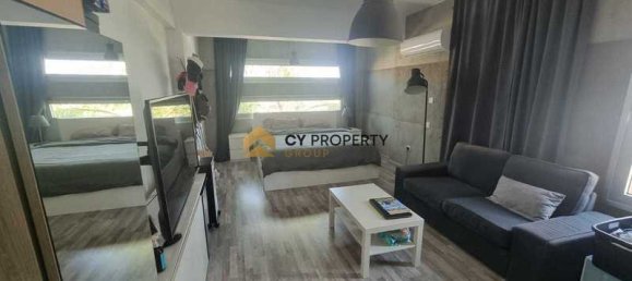 Дом с 4 спальнями в Арадипу, Кипр № 10810 11